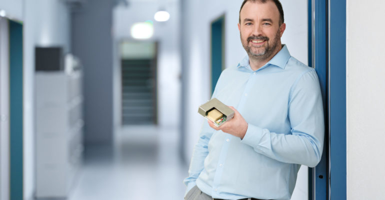 CTO at Menhir Photonics
